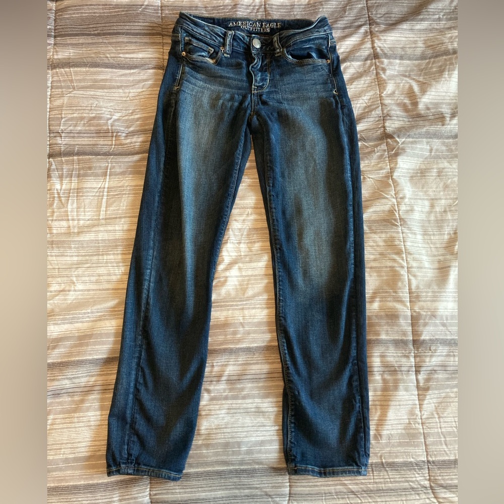 American Eagle Skinny Leg Jeans size 2